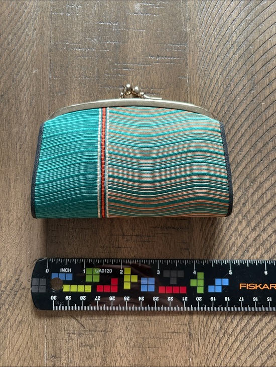 Handbags - Striped Teal Kiss-Lock Clutch Wallet - Unbranded